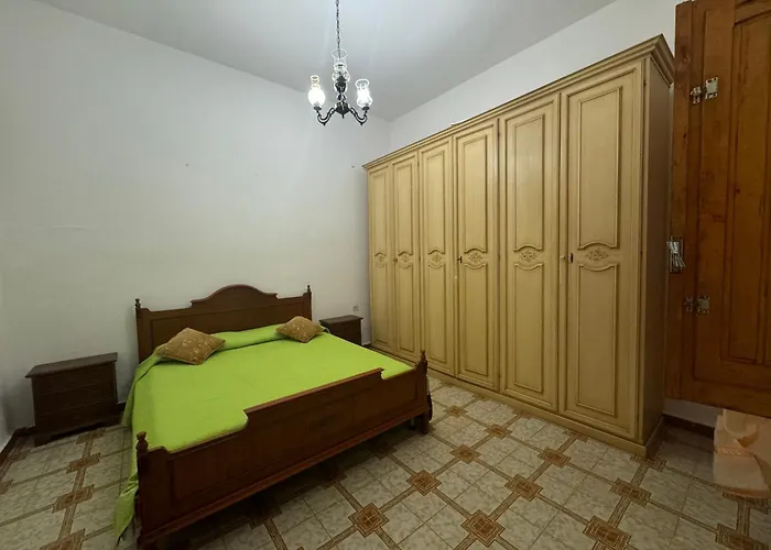 Pm 12 Via Umberto Primo Apartment
